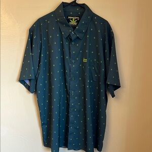 Green Casual Button Down Shirt with Short Sleeves